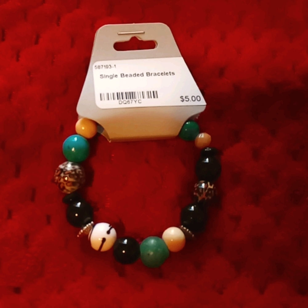 Beaded bracelet